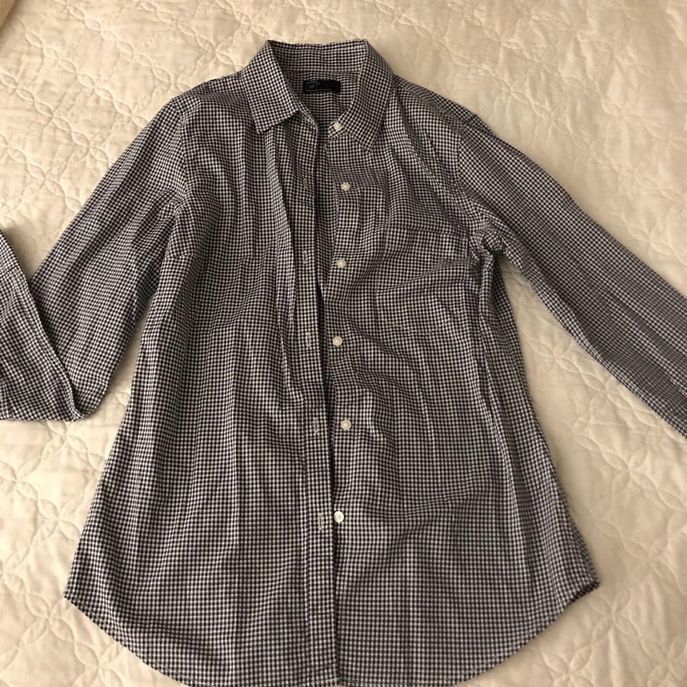 Gap button down - Picture 1 of 2